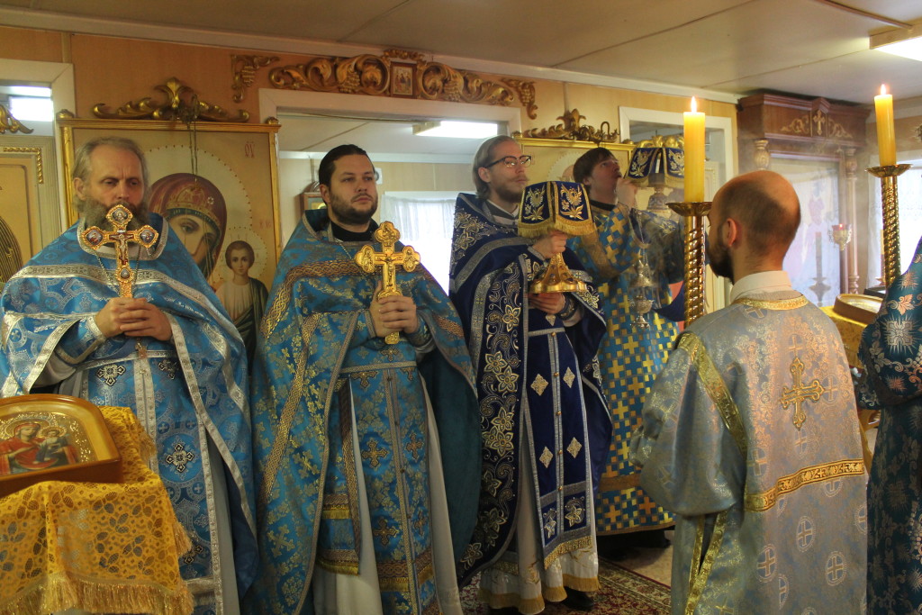 Празднование Пресвятой Богородице, в честь Ее иконы, именуемой "Казанская"